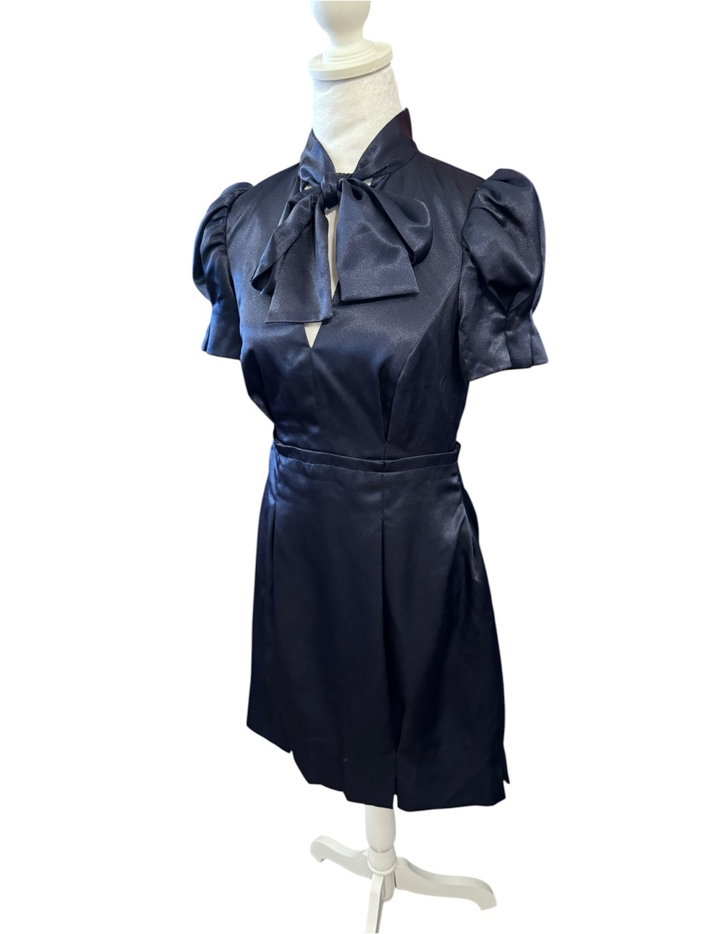Betsey Johnson Silk Y2K era dress Size 6 - Picture 2 of 7